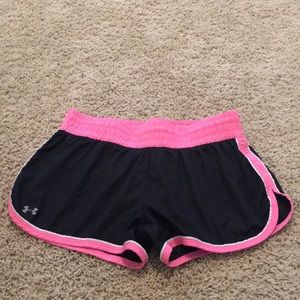 Black under armor shorts with pink band